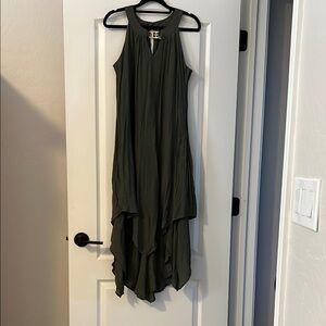 Elegant Green Sleeveless Dress